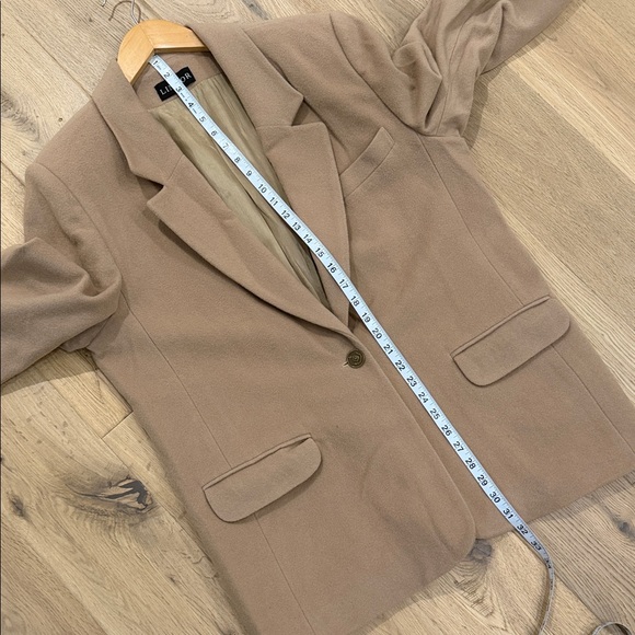 Lindor Tan Wool Cashmere Blazer – Size 16 - Picture 8 of 9